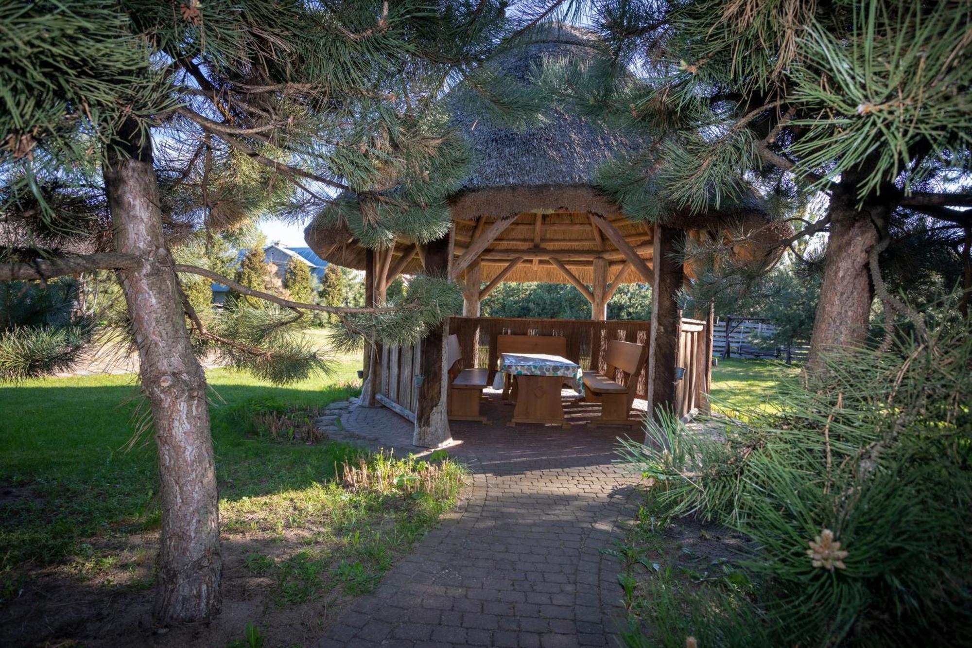 Villa Dom Pod Lipa à Jaminy Extérieur photo