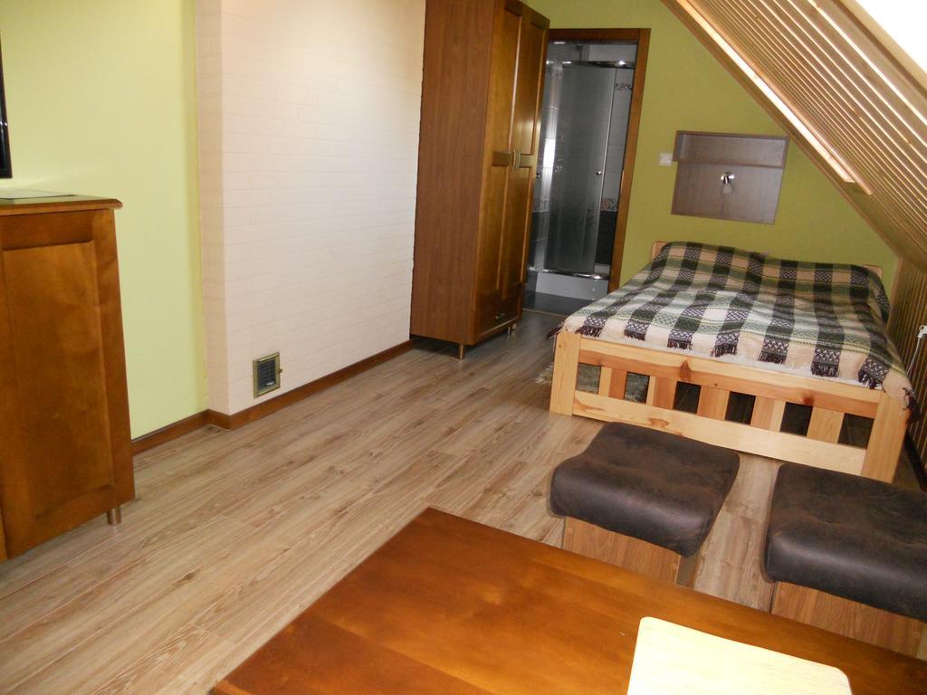 Villa Dom Pod Lipa à Jaminy Extérieur photo