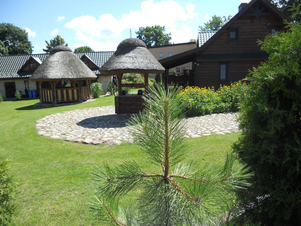 Villa Dom Pod Lipa à Jaminy Extérieur photo